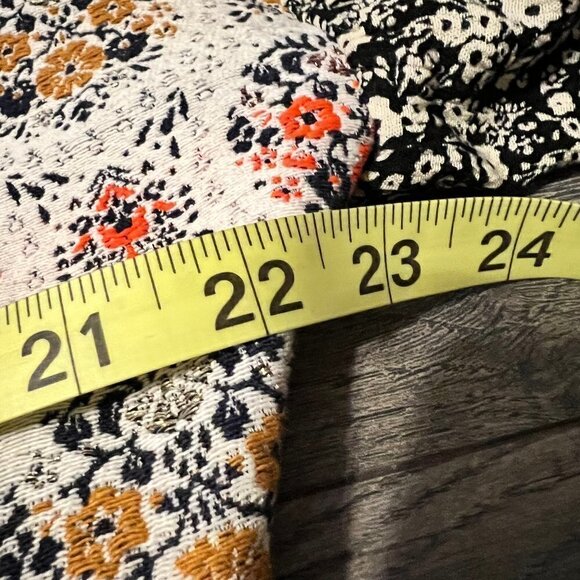 NWT Ivy Jane mixed material boho baby doll top.  Size Med - Picture 7 of 11